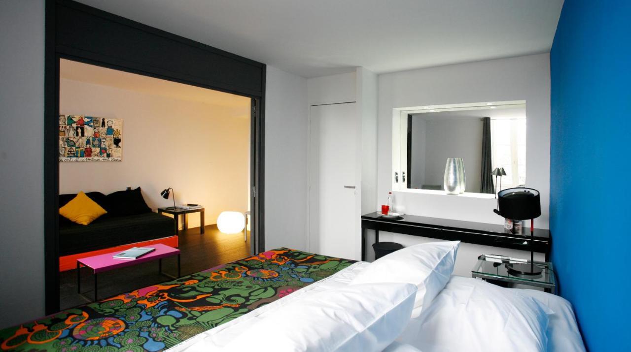Design Hotel Des Francs Garcons Saint-Sauvant  Esterno foto